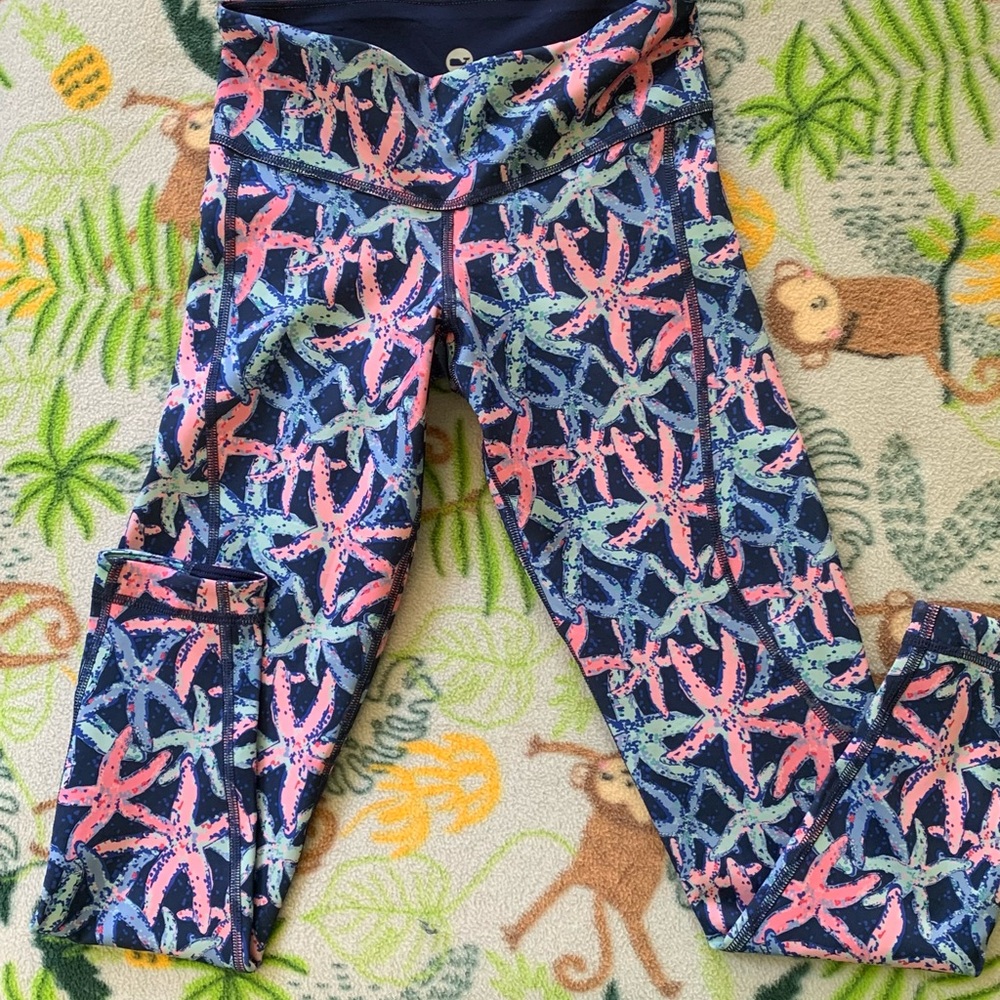 🎄Women’s XXS Vineyard Vines reversible starfish leggings, EUC